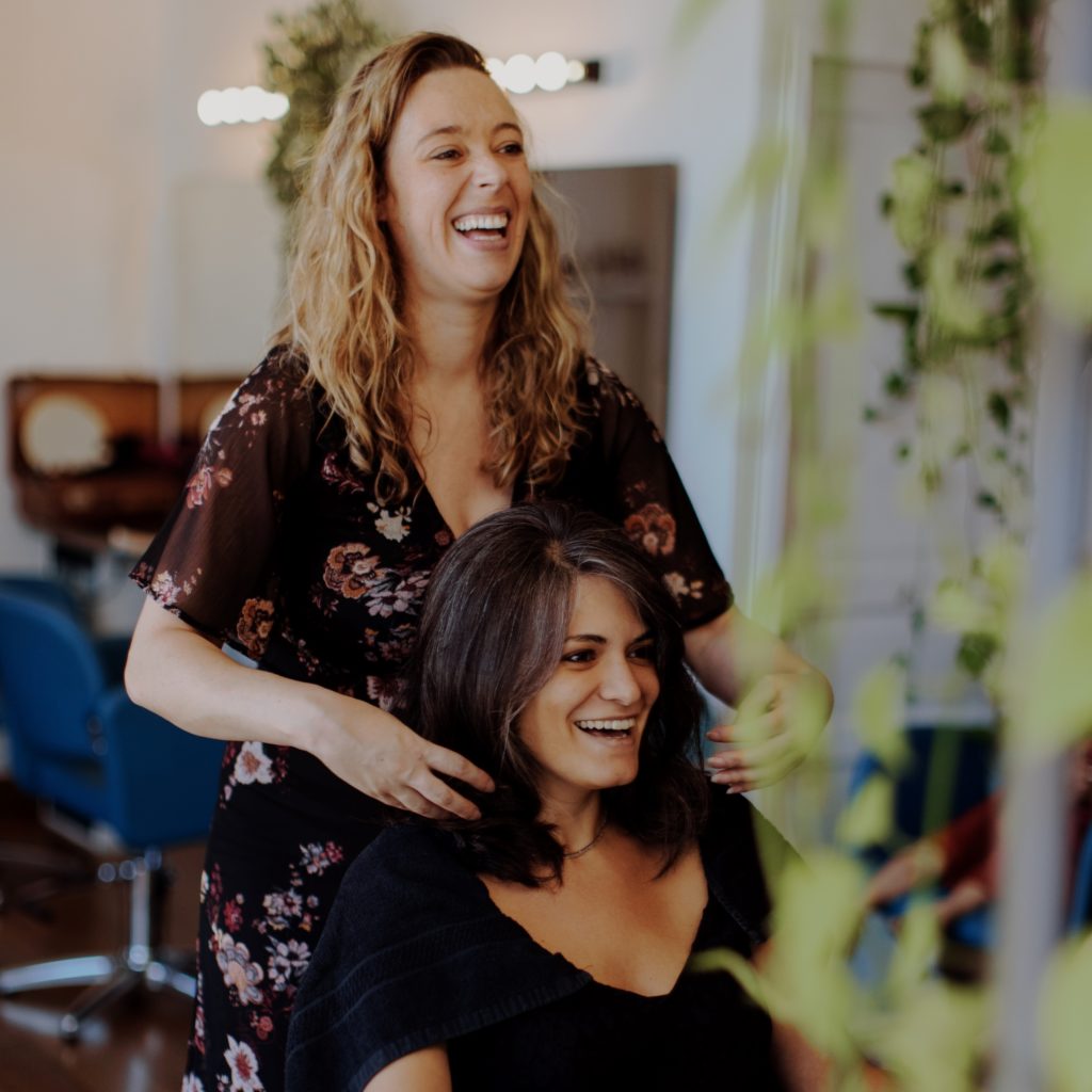 bien vivre transition ses cheveux gris